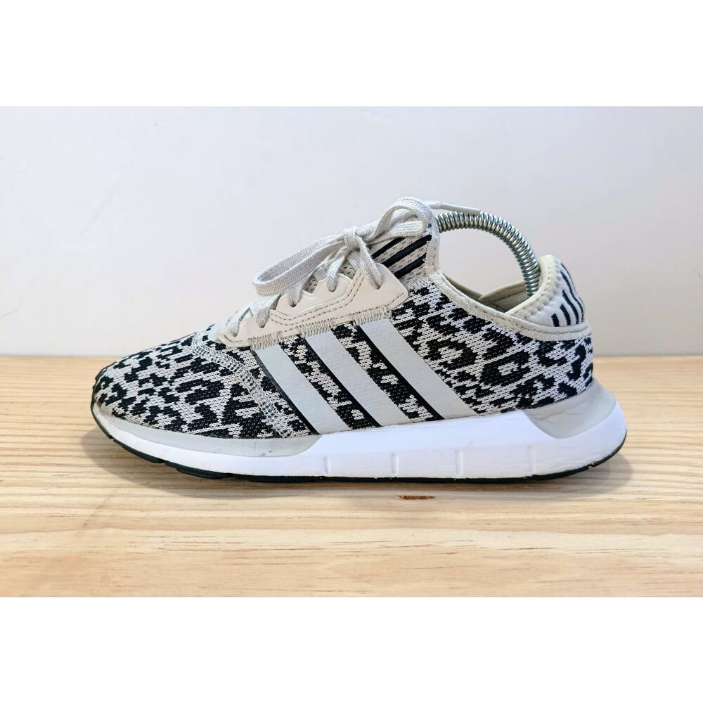 Adidas Swift Run X FY2998 Leopard Print Women's Size 9 - Picture 3 of 9